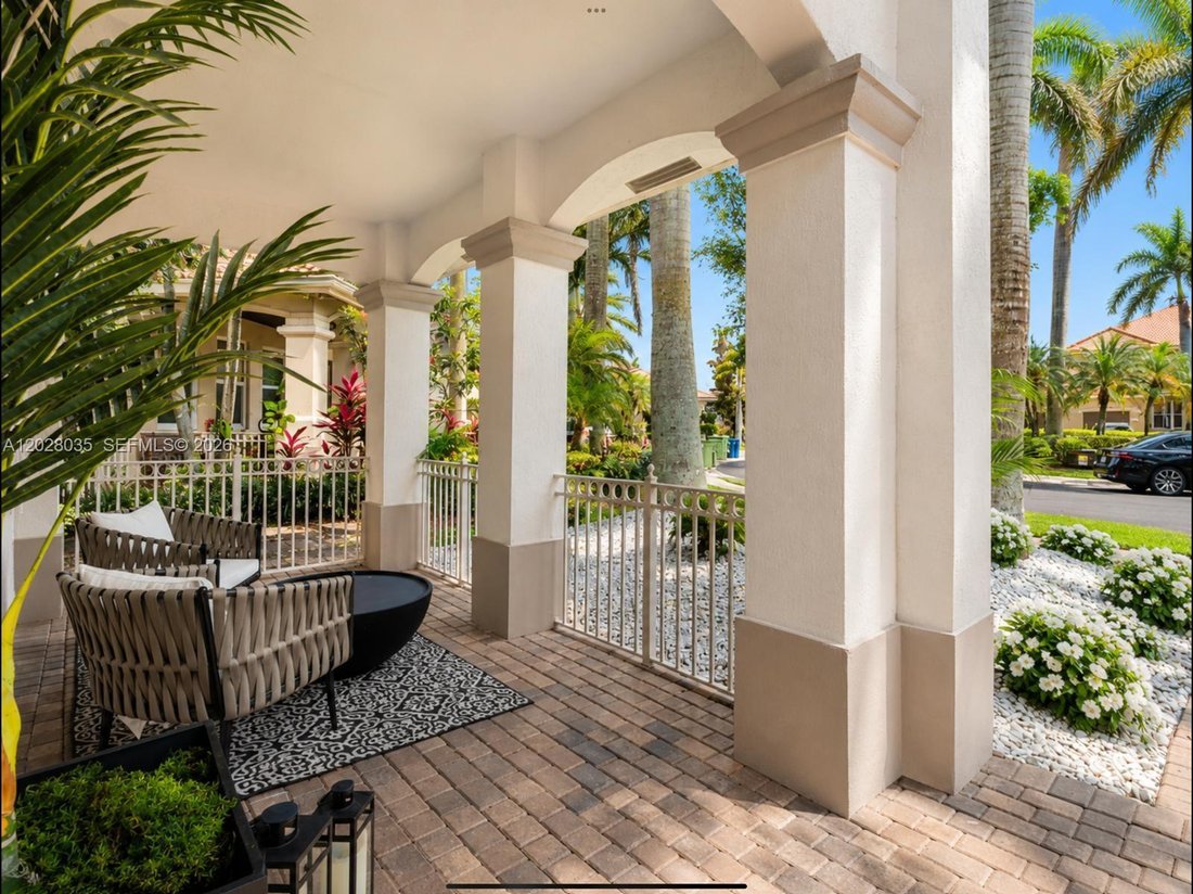 House in Weston, Florida, United States 3 - 18049978
