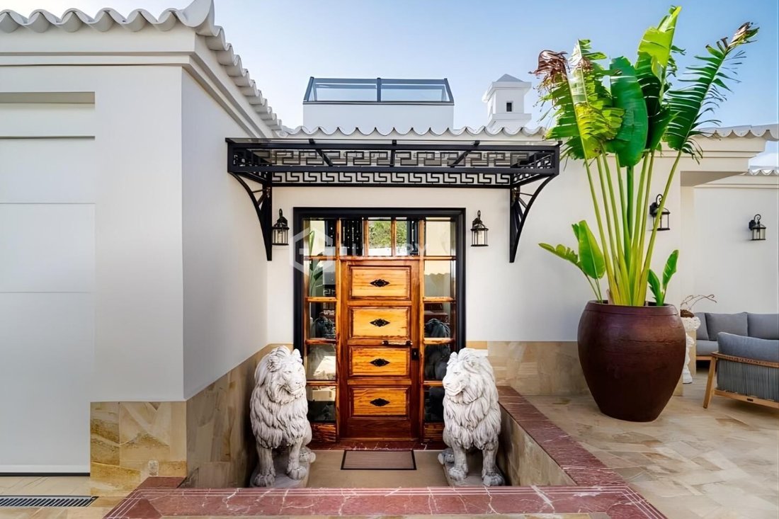 House in Costa Adeje, Adeje, Canary Islands 3 - 18044570