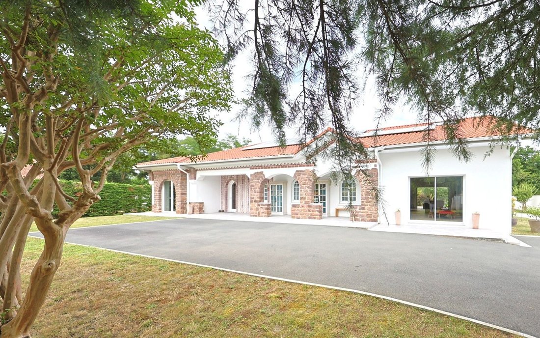 Villa in Labenne, Nouvelle-Aquitaine, France 3 - 18047103
