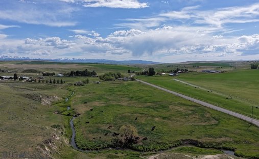 Land in Manhattan, Montana, Vereinigte Staaten 1