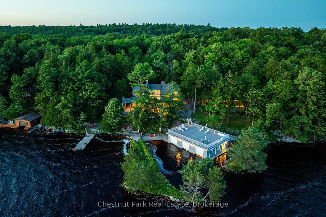 House in Bracebridge, Ontario, Canada 4 - 18050326