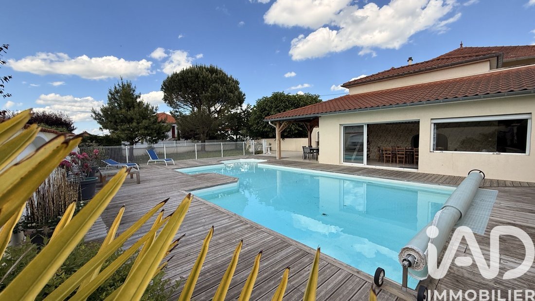 House in Combray-Neubourg-Le Marclet, Riorges, France 2 - 18051594