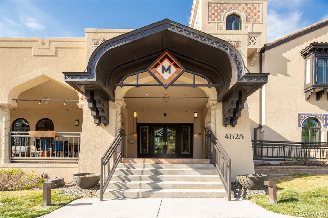 Condo in Denver, Colorado, United States 3 - 18044341
