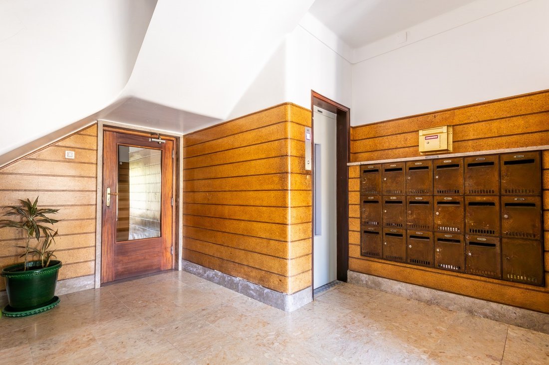 Apartment in Arroios, Lisbon, Portugal 3 - 18045607