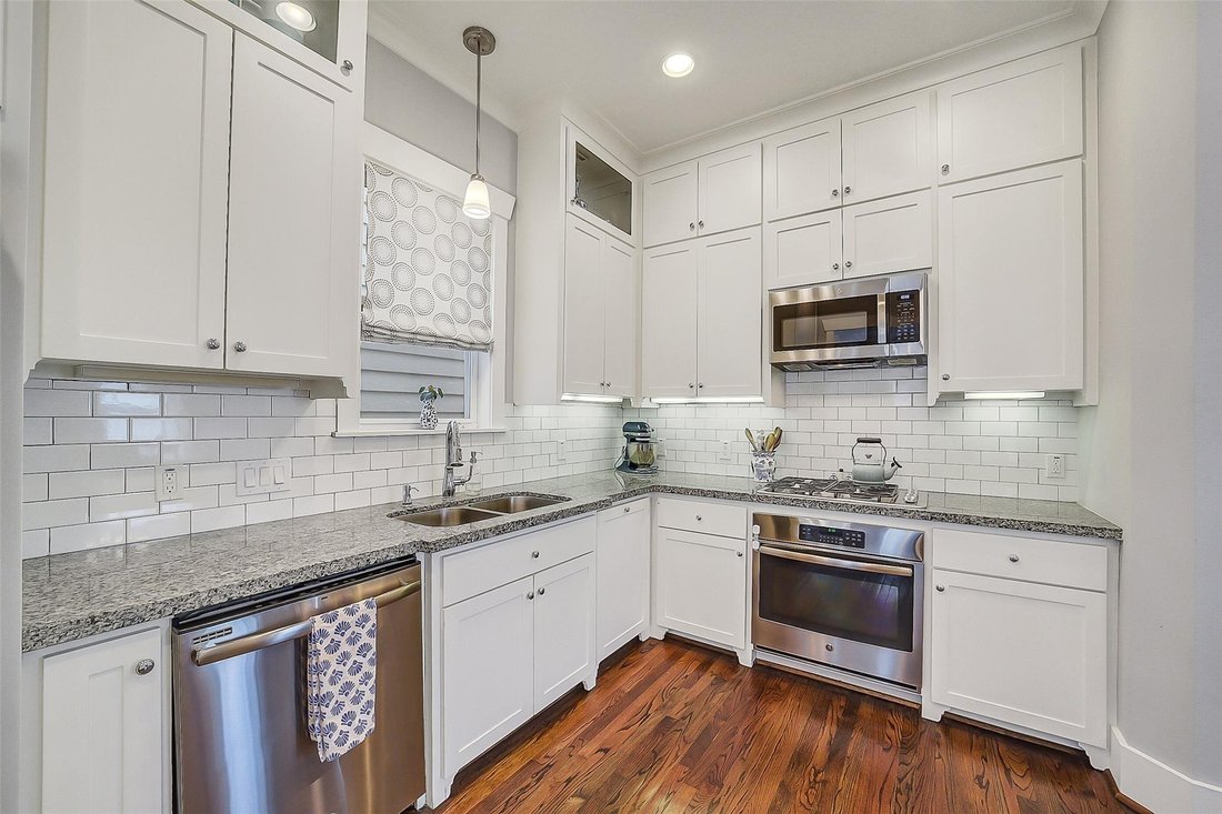 House in Houston, Texas, United States 5 - 18044197