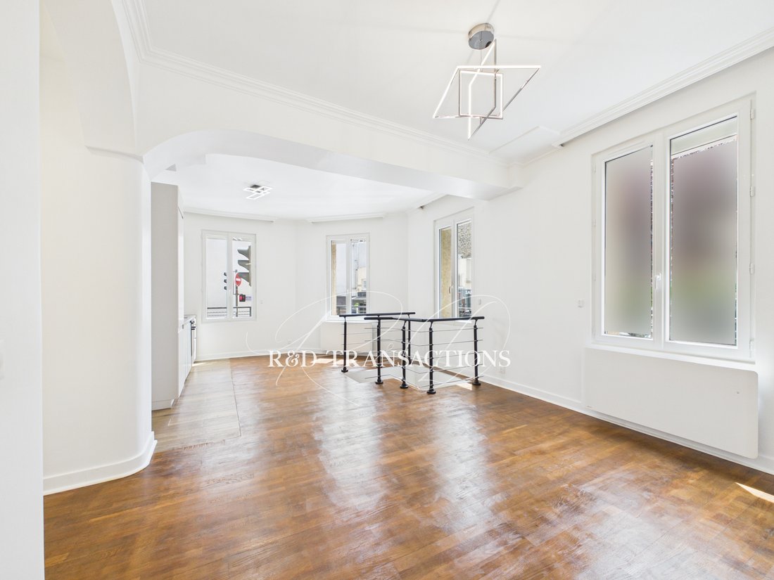 Apartment in Plateau Ouest, Suresnes, France 2 - 18048668