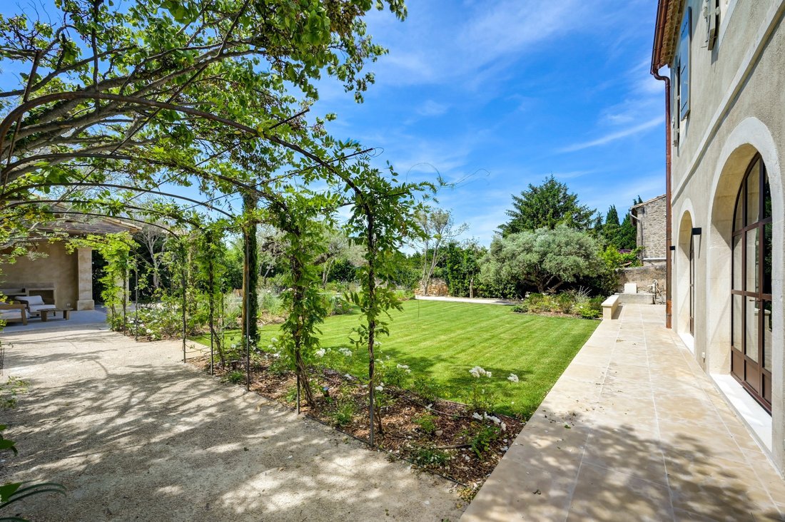 House in Maussane-les-Alpilles, Provence-Alpes-Côte d'Azur, France 2 - 18042453