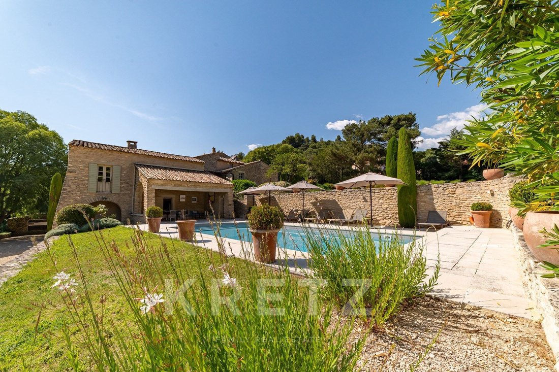 Estate in Ménerbes, Provence-Alpes-Côte d'Azur, France 4 - 18042814