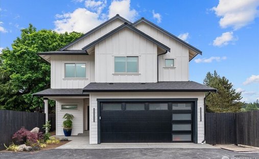 House in Mountlake Terrace, Washington, United States 1