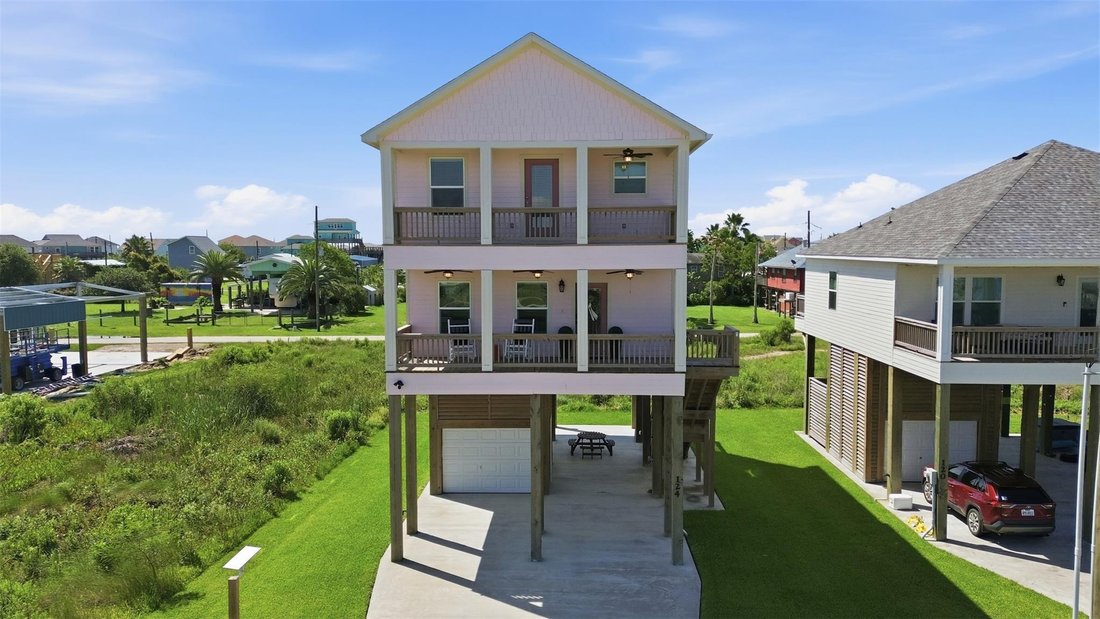 House in Bolivar Peninsula, Texas, United States 2 - 18044200