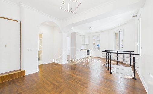 Apartment in Plateau Ouest, Suresnes, France 1
