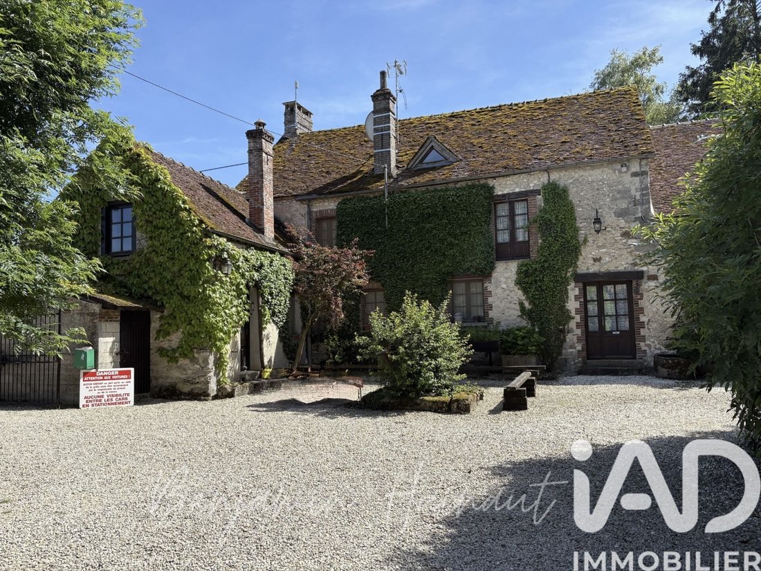 House in Saint-Hilliers, Ile-de-France, France 1 - 18051620