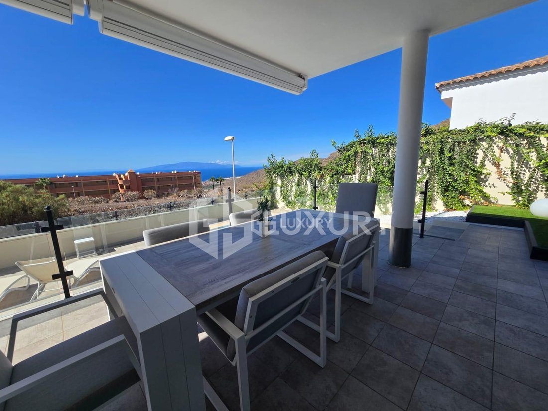 House in Costa Adeje, Adeje, Canary Islands 4 - 18044574