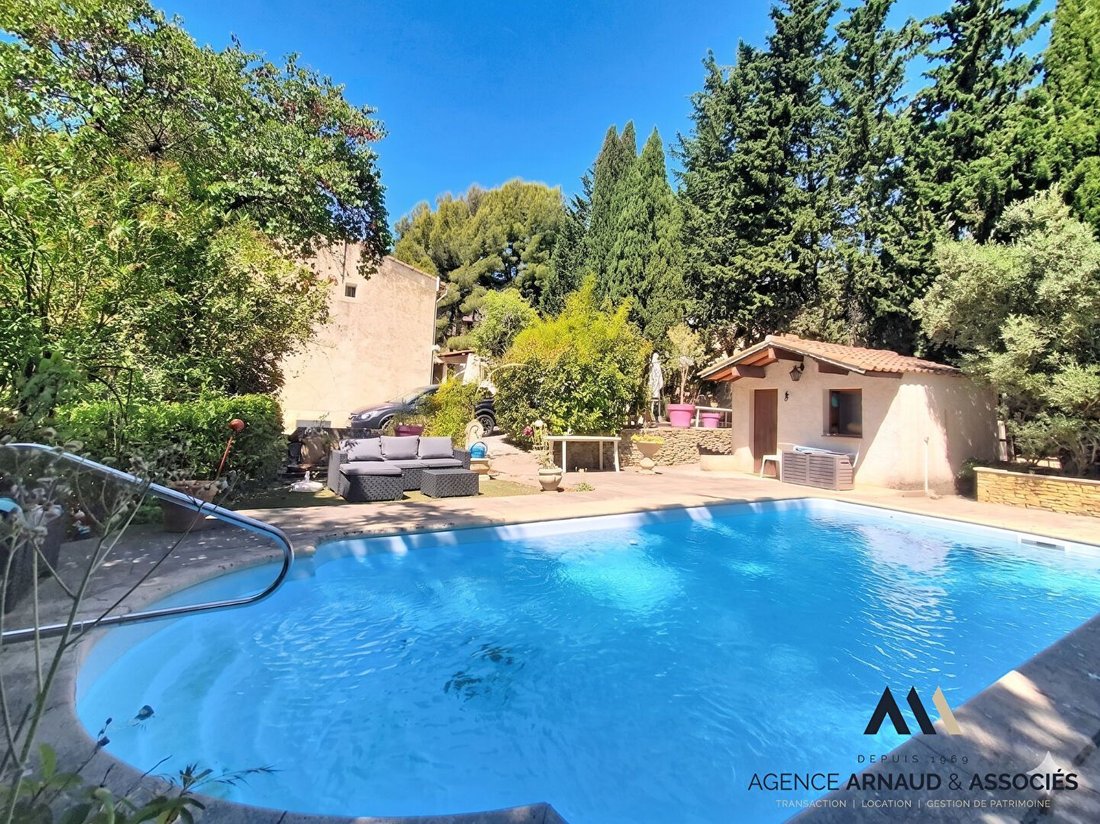 House in Saint-Cyr-sur-Mer, Provence-Alpes-Côte d'Azur, France 1 - 18047124