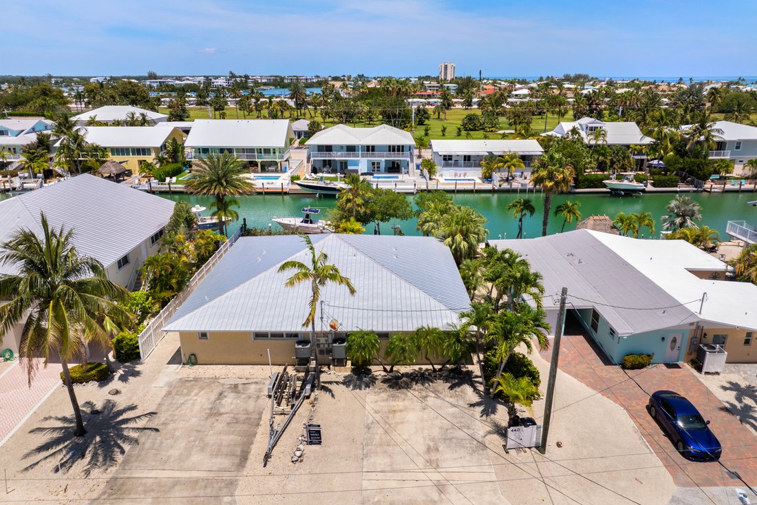 Apartment in Key Colony Beach, Florida, United States 2 - 18045643