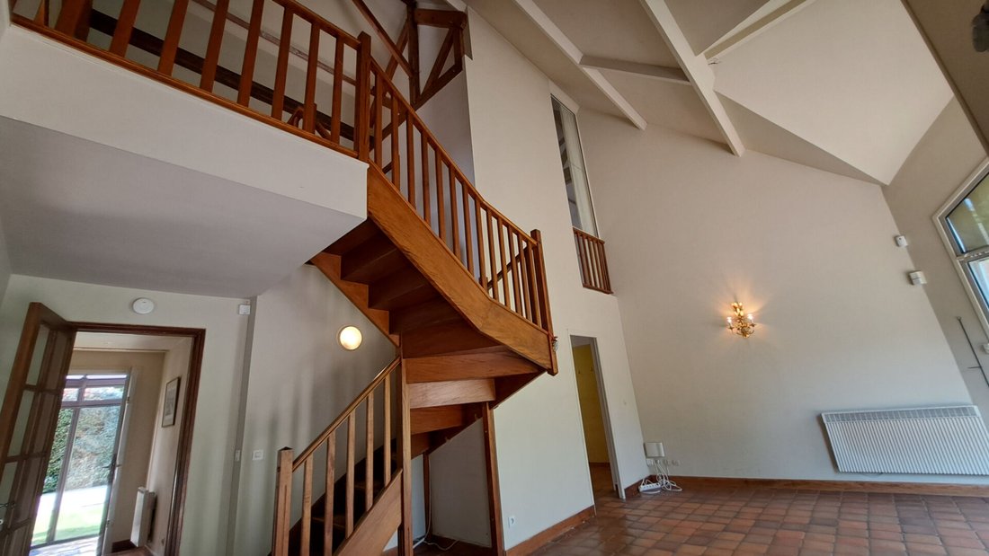 Villa in Levis-Saint-Nom, Ile-de-France, France 3 - 18047455