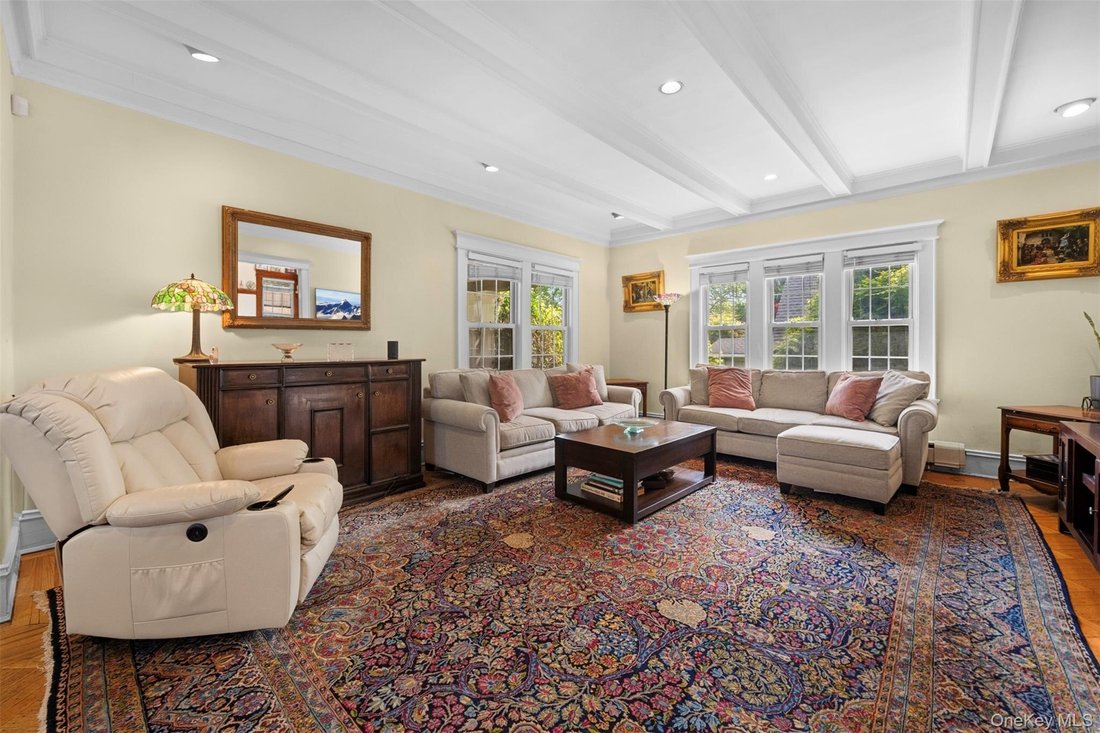 House in Great Neck, New York, United States 5 - 18049330