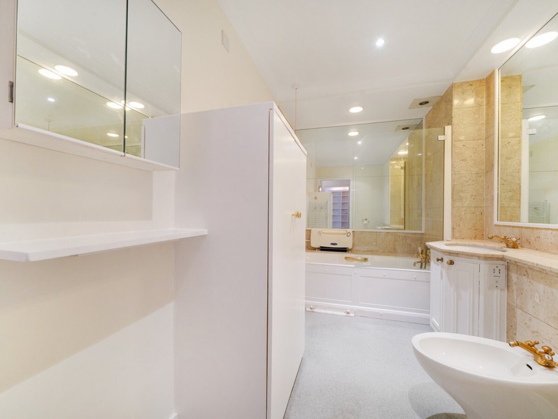 Apartment in World's End, Kensington And Chelsea, England 5 - 18042765