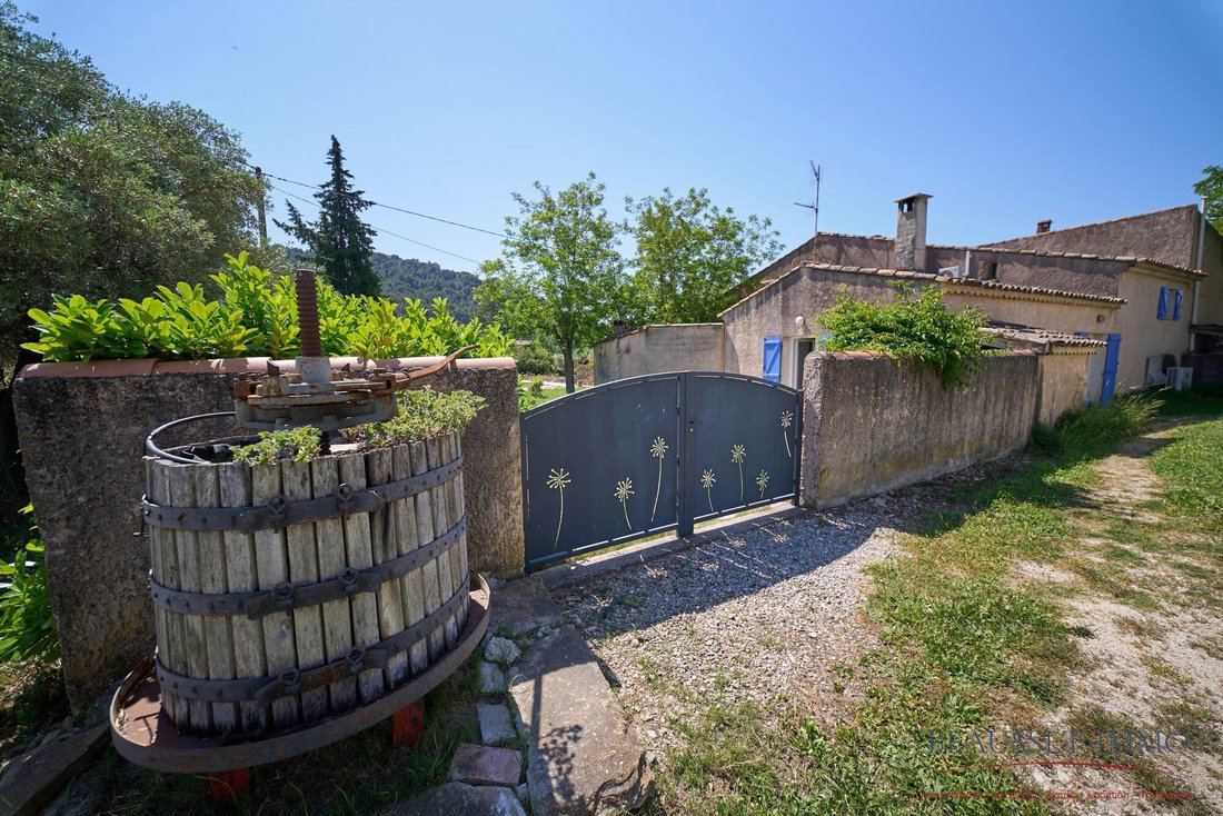 Country House in Le Castellet, Provence-Alpes-Côte d'Azur, France 2 - 18032668