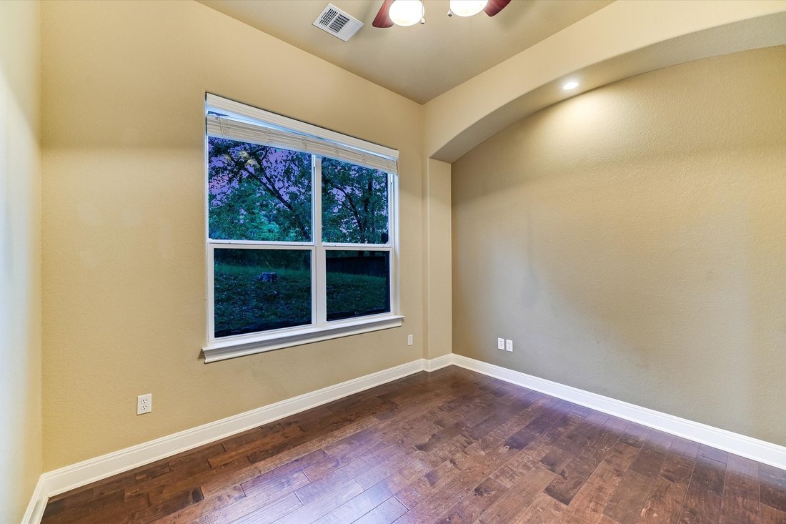 House in Bastrop, Texas, United States 4 - 18048980