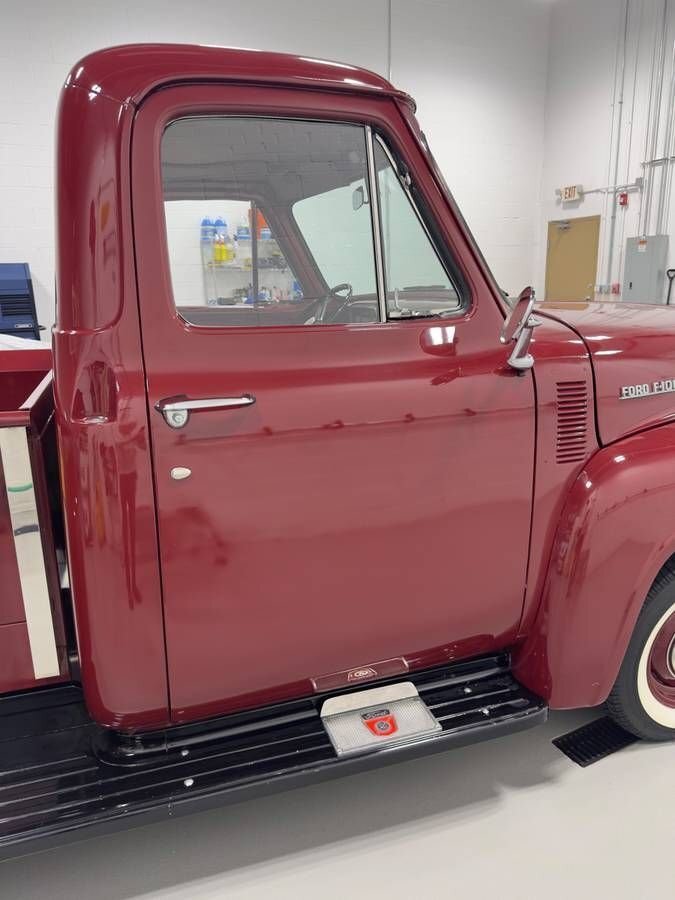 Pickup in Glendale, United States 4 - 18050058
