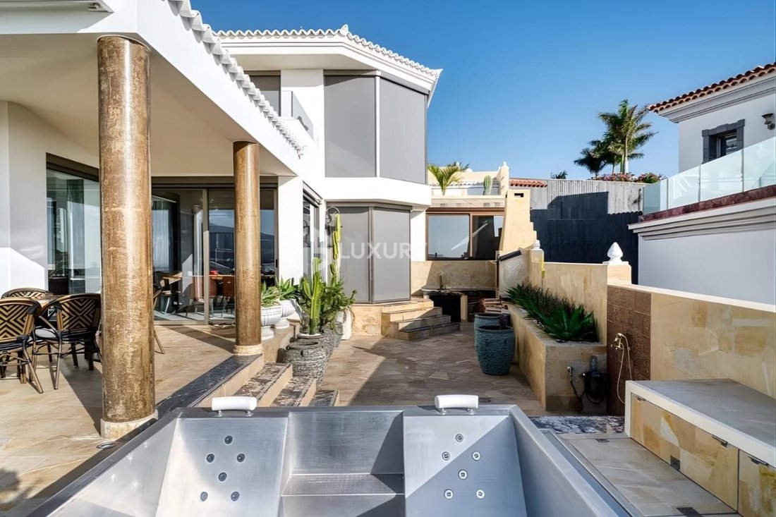 House in Costa Adeje, Adeje, Canary Islands 5 - 18044570