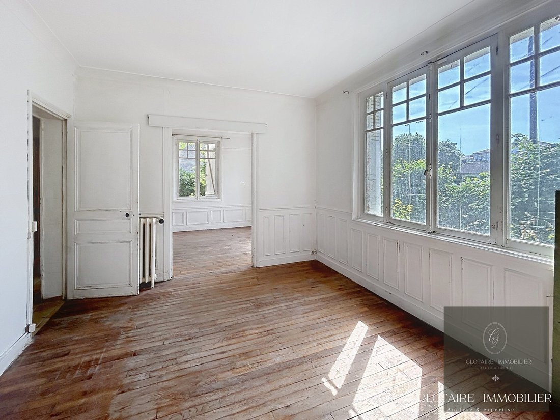House in Compiegne, Hauts-de-France, France 3 - 18043580