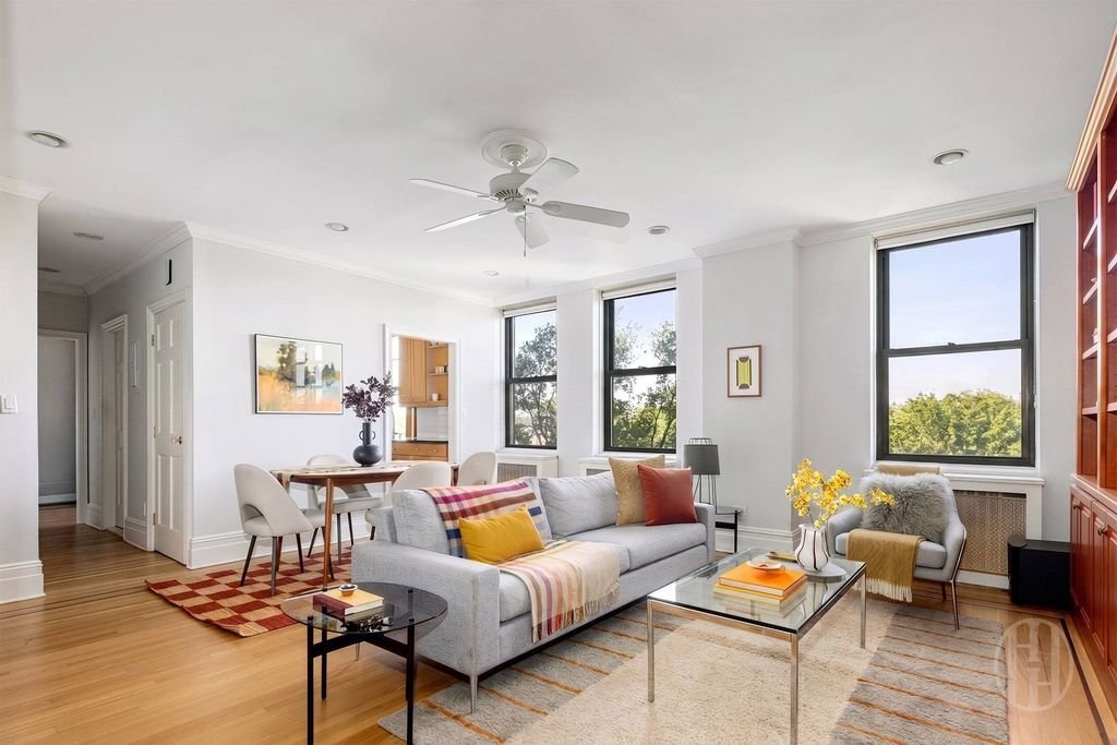 Co Op in New York, New York, United States 2 - 18043232