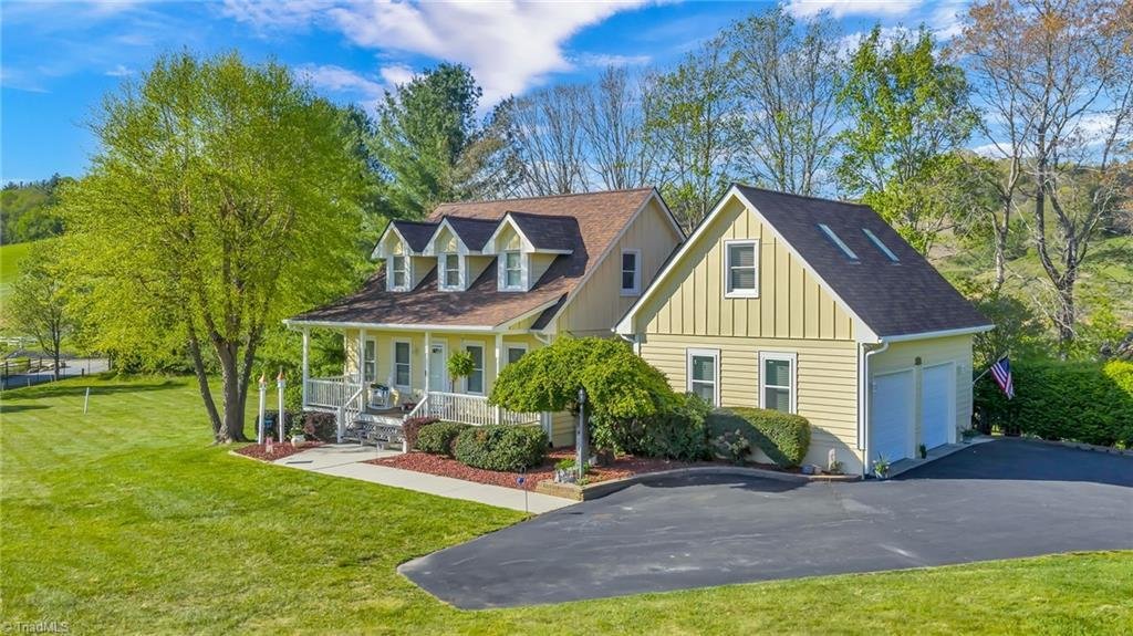 House in Jefferson, North Carolina, United States 3 - 18049828