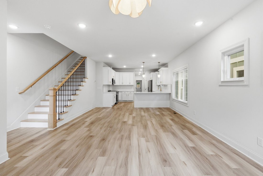 Co Op in Nashville, Tennessee, United States 4 - 18048467