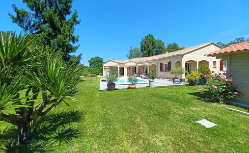 House in Sadirac, Nouvelle-Aquitaine, France 1
