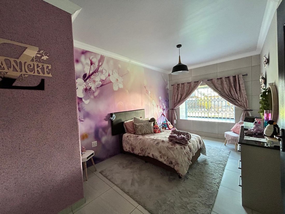 House in Meyerton Ext 6, Vaal Marina, South Africa 3 - 18046657