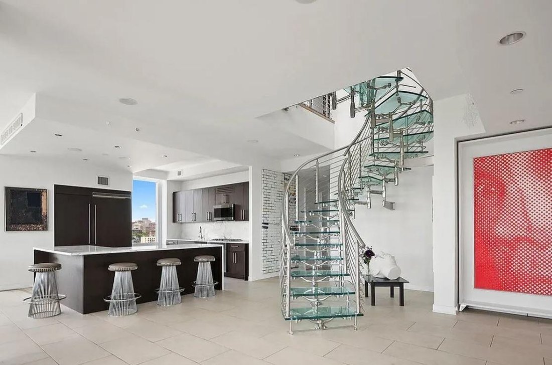 Condo in New York, New York, United States 5 - 18041032