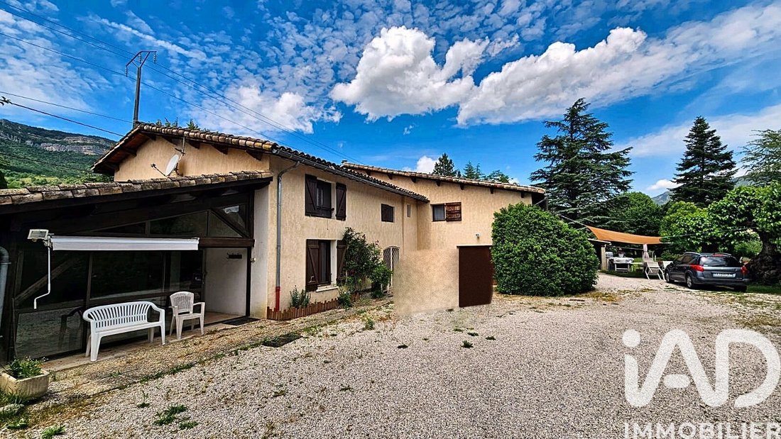 House in Vercheny, Auvergne-Rhône-Alpes, France 1 - 15953567