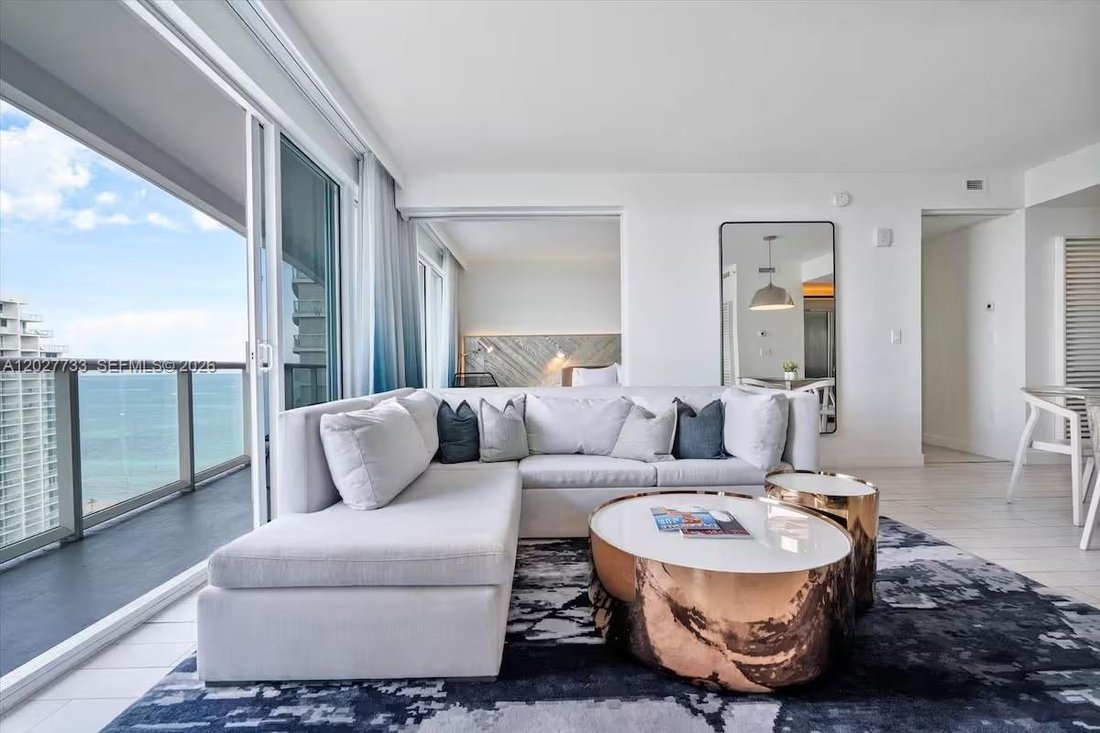 Condo in Fort Lauderdale, Florida, United States 5 - 18044409