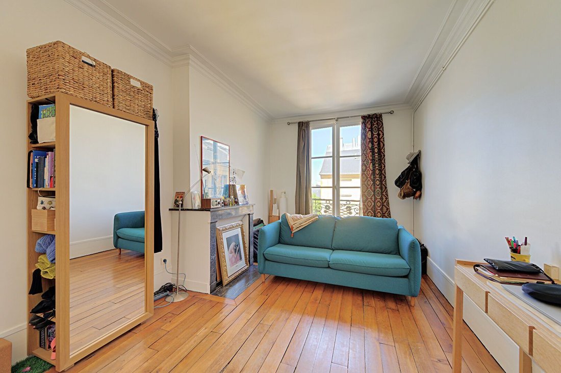Apartment in Domaine National du Château, Versailles, France 5 - 18047033