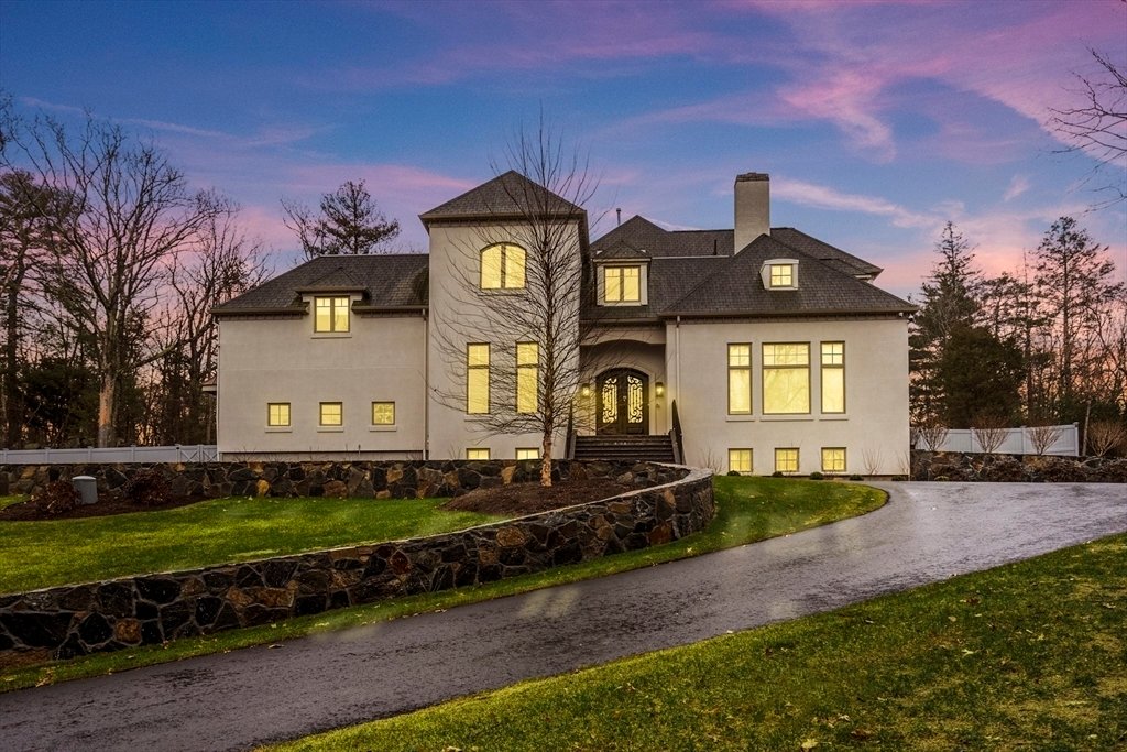 House in Dedham, Massachusetts, United States 1 - 18050953
