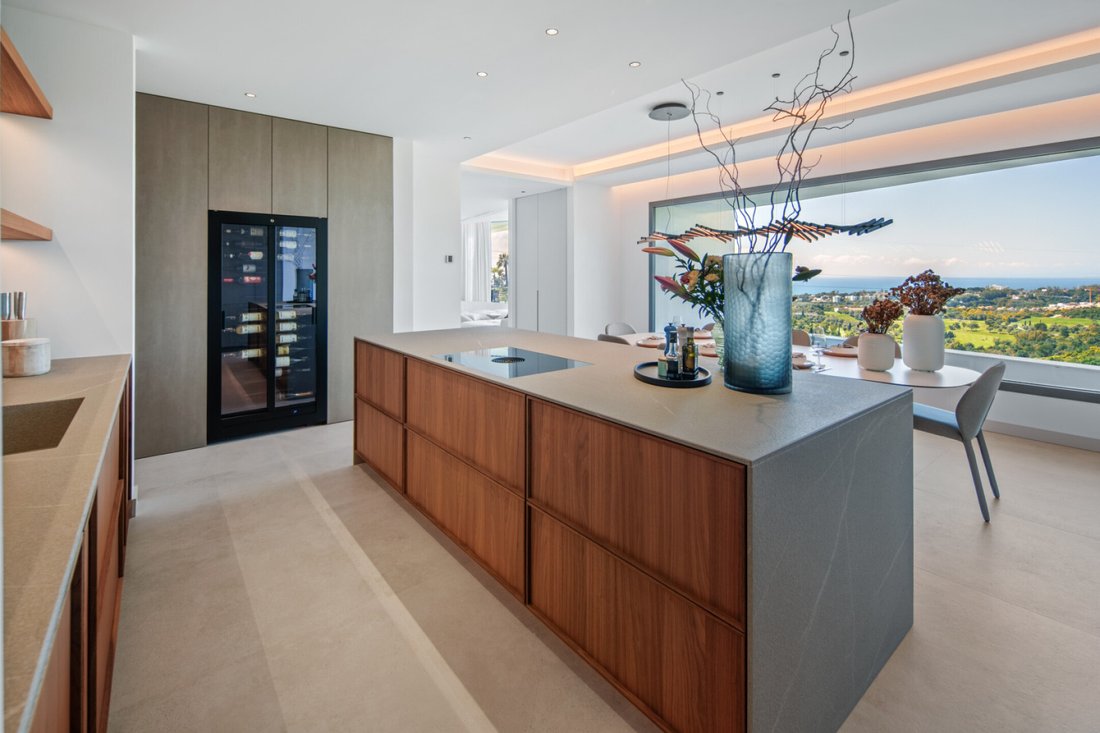 Villa in Marbella, Andalusia, Spain 3 - 18044996