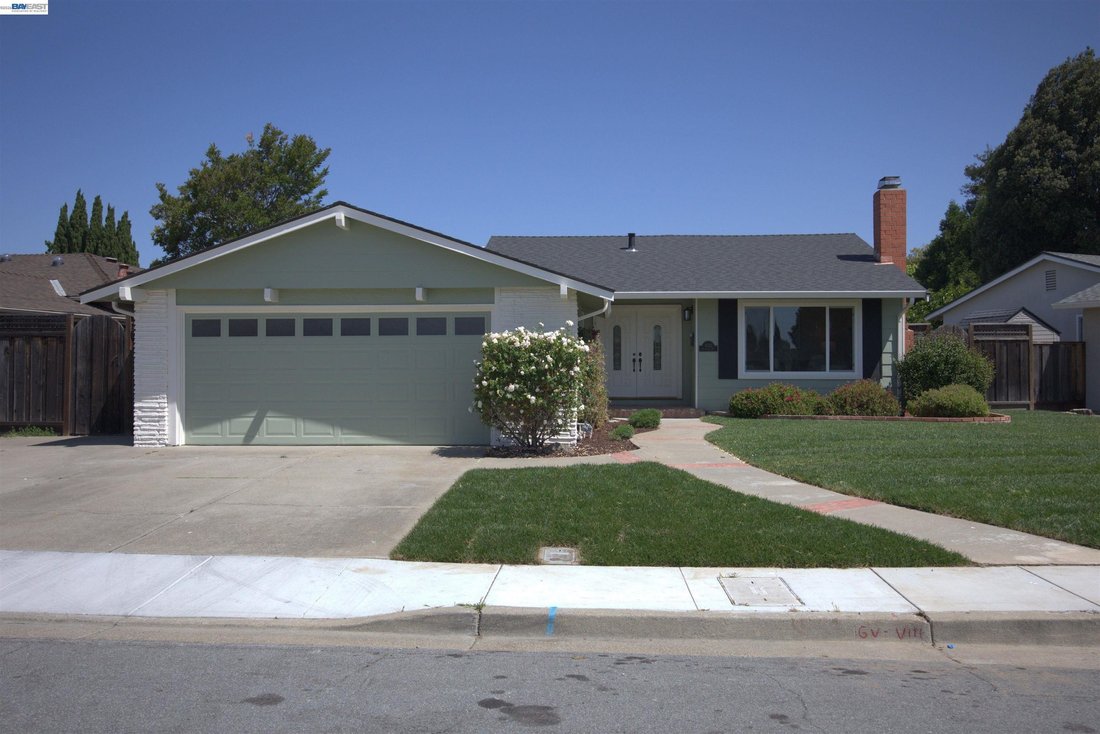 House in Newark, California, United States 2 - 18043145