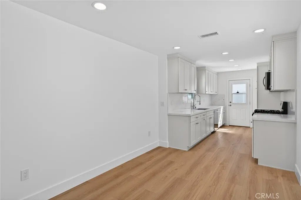 House in Tustin, California, United States 4 - 17628259