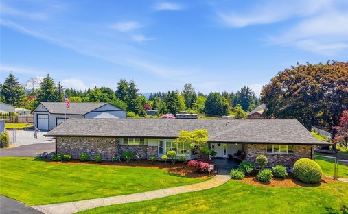 House in Graham, Washington, United States 1