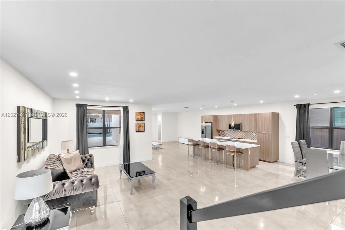 House in Doral, Florida, United States 4 - 18048486