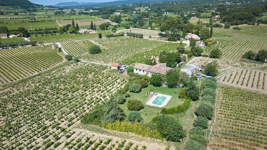 Country House in Le Castellet, Provence-Alpes-Côte d'Azur, France 1 - 18032668