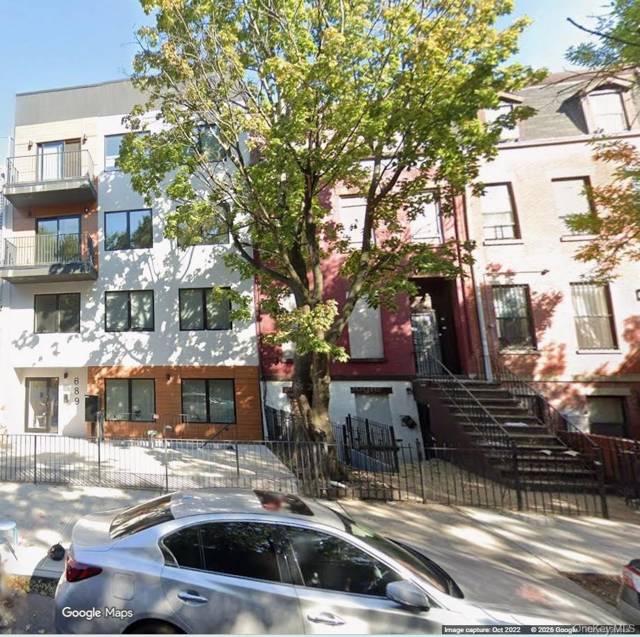 House in New York, New York, United States 1 - 18042197