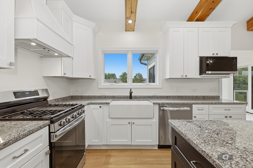House in Aurora, Illinois, United States 5 - 18048297