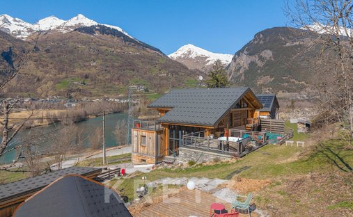 Chalet in Chef Lieu, Bourg-Saint-Maurice, France 1