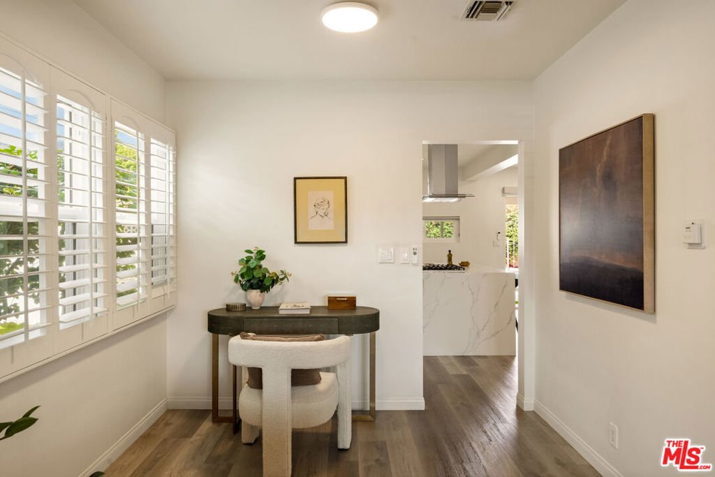 House in Burbank, California, United States 5 - 18040350