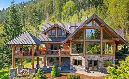House in North Bend, Washington, United States 1
