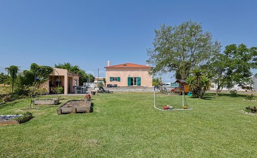 Finca in Quinta do Anjo, Setúbal Municipality, Portugal 1