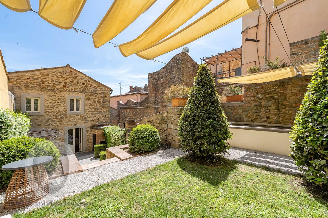 House in Center, Cortona, Tuscany 1 - 18050849